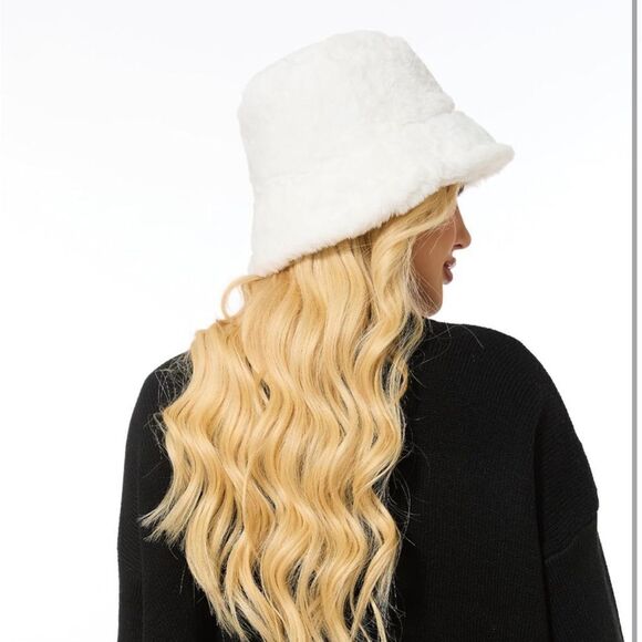 Fur Winter Fuzzy Bucket Hat main image 4